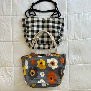 Bundle of purses